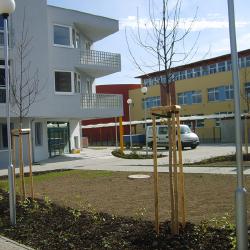 Víceúčelový komplex  Libuš - Praha 4 Lhotka